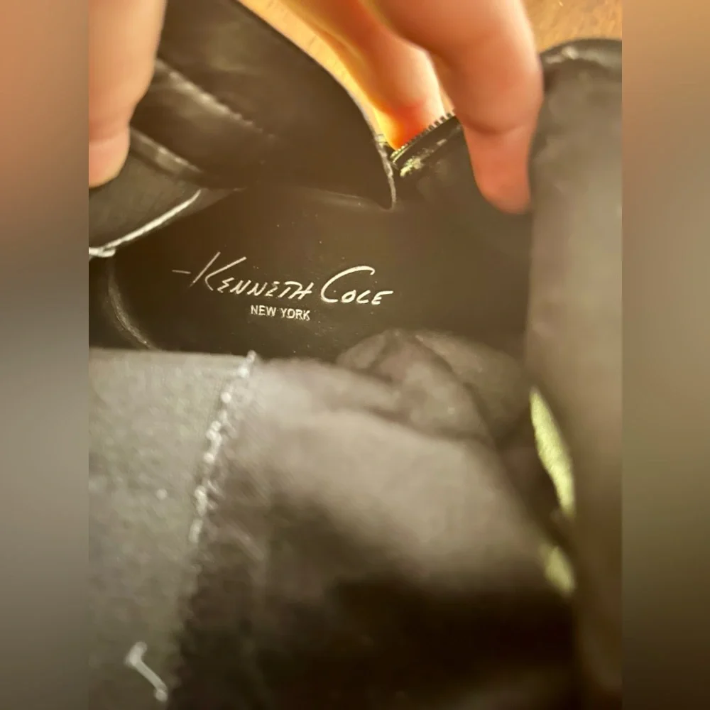 Kenneth Cole kenneth cole